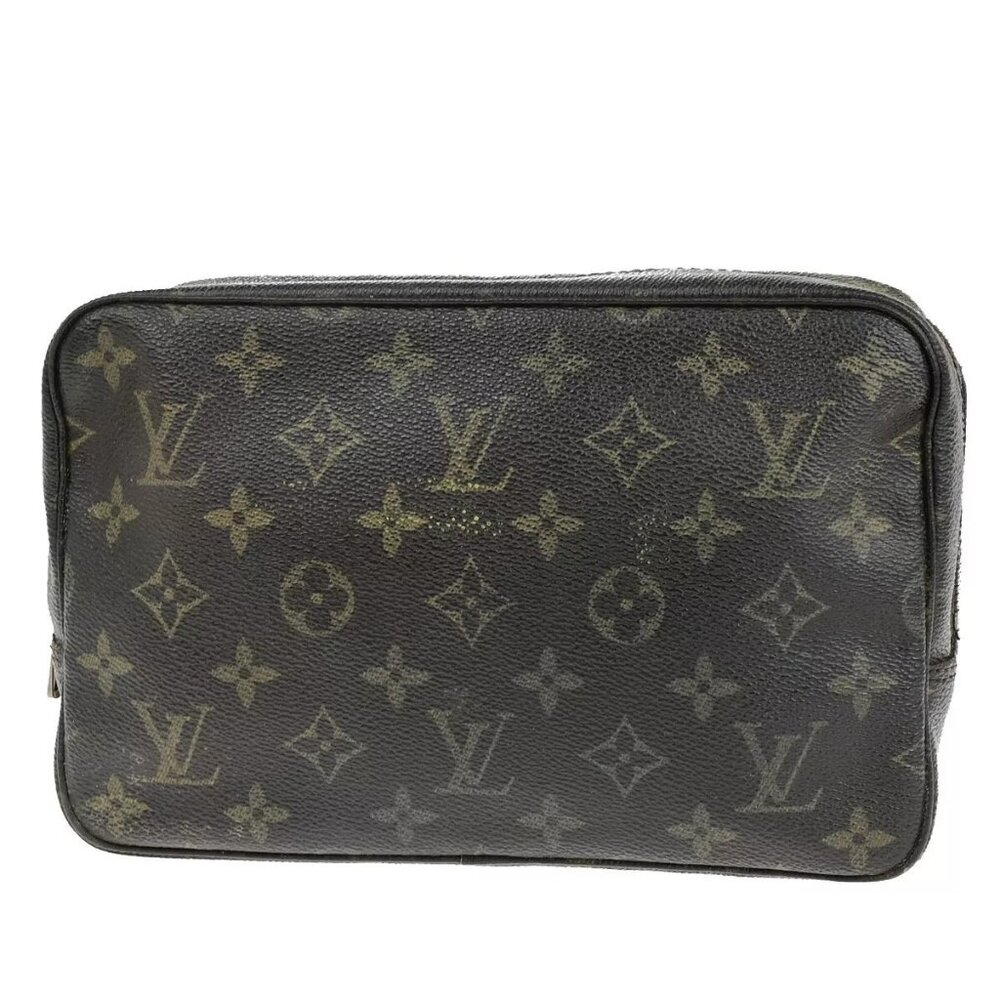 LOUIS VUITTON Trousse Toilette 23 Clutch Hand Bag Monogram Brown